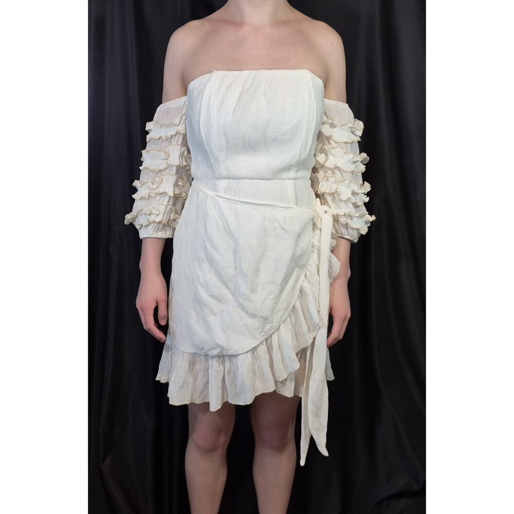 Sabo Skirt White Off Shoulder Ruffle Mini Dress Small Beach Portrait